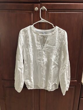 Tommy Bahama White Pintuck Split-Neck Blouse